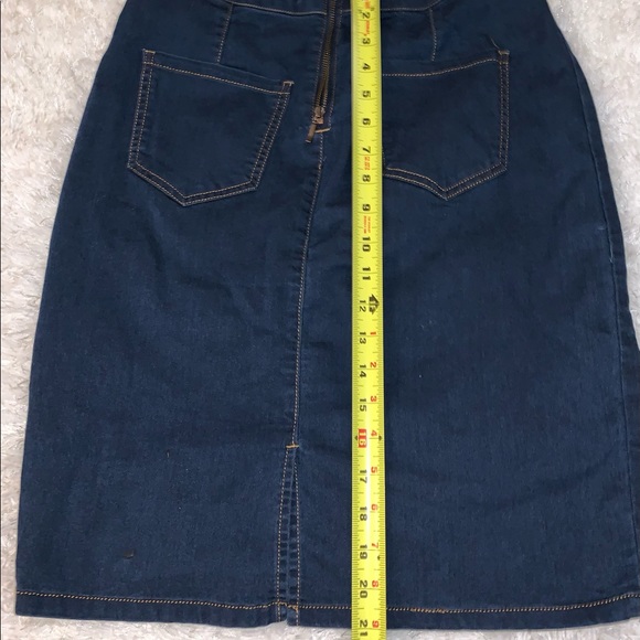 Woman jean pencil skirt - Picture 6 of 11